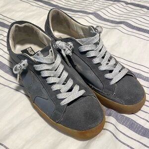 Golden goose. Size 44 (size 11). Very good condition